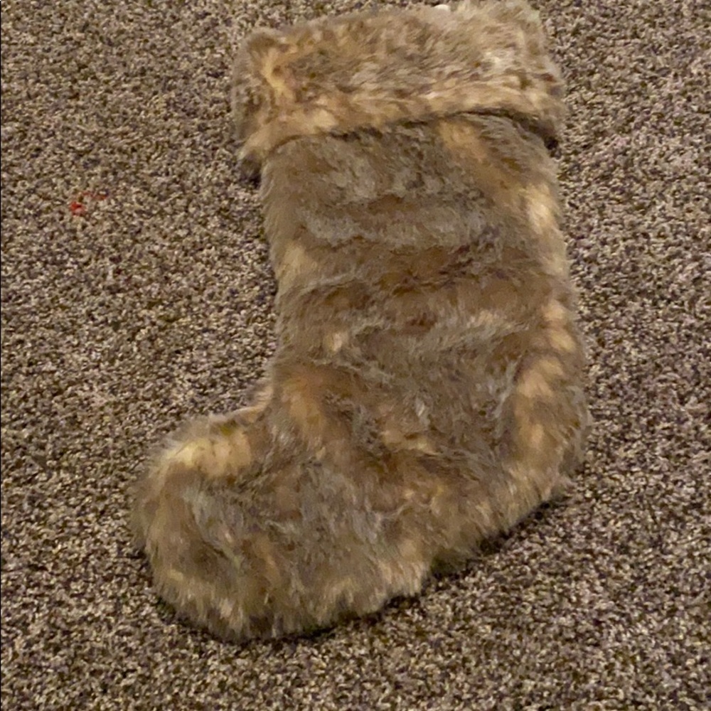 Faux fur stocking - Picture 2 of 2